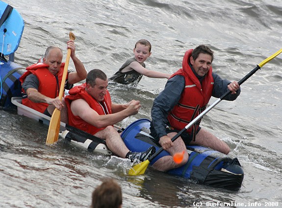 Limekilns Raft race 2008